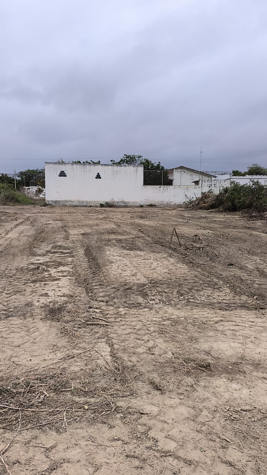 Terreno en venta en Santa Elena — foto 1