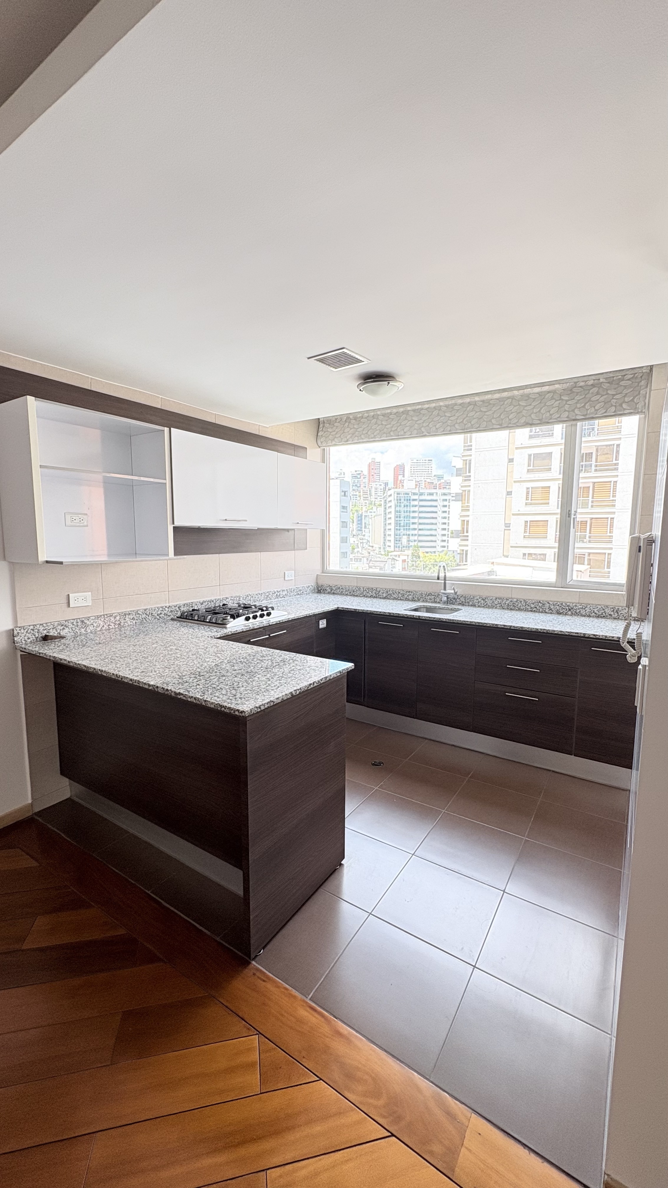 Departamento en arriendo en Quito — foto 3