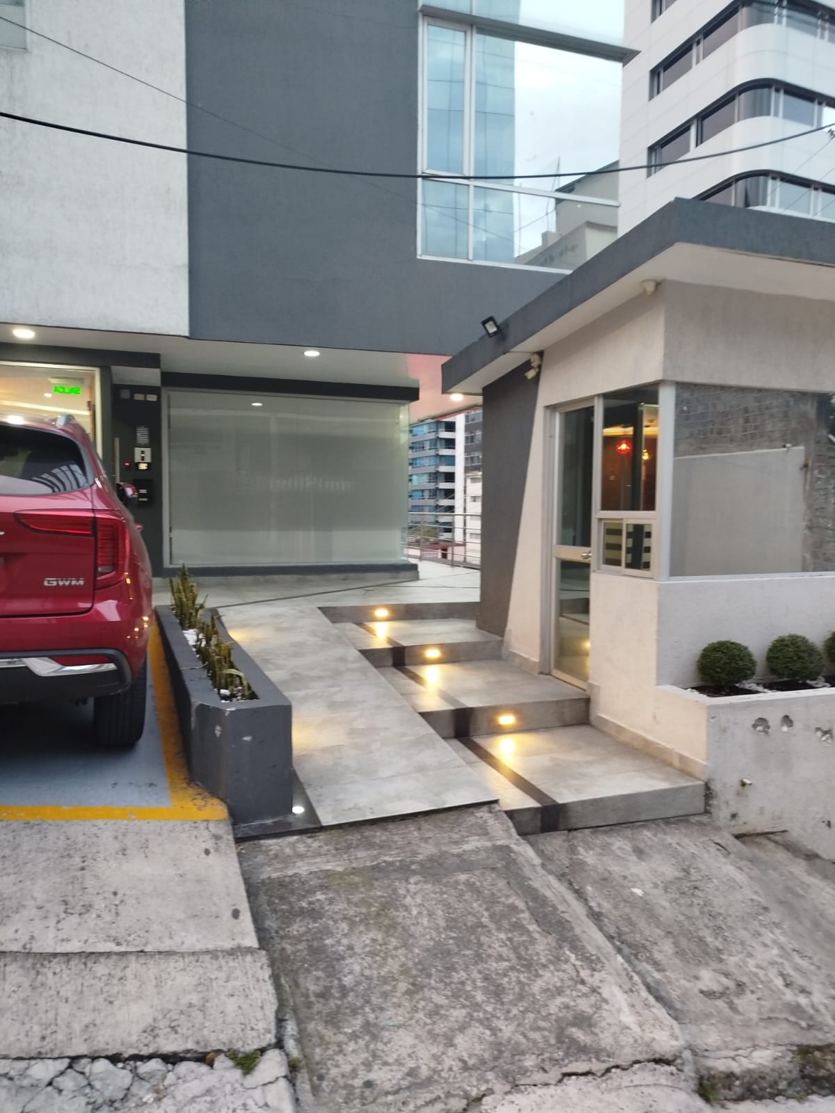 Local en arriendo en Quito — foto 1