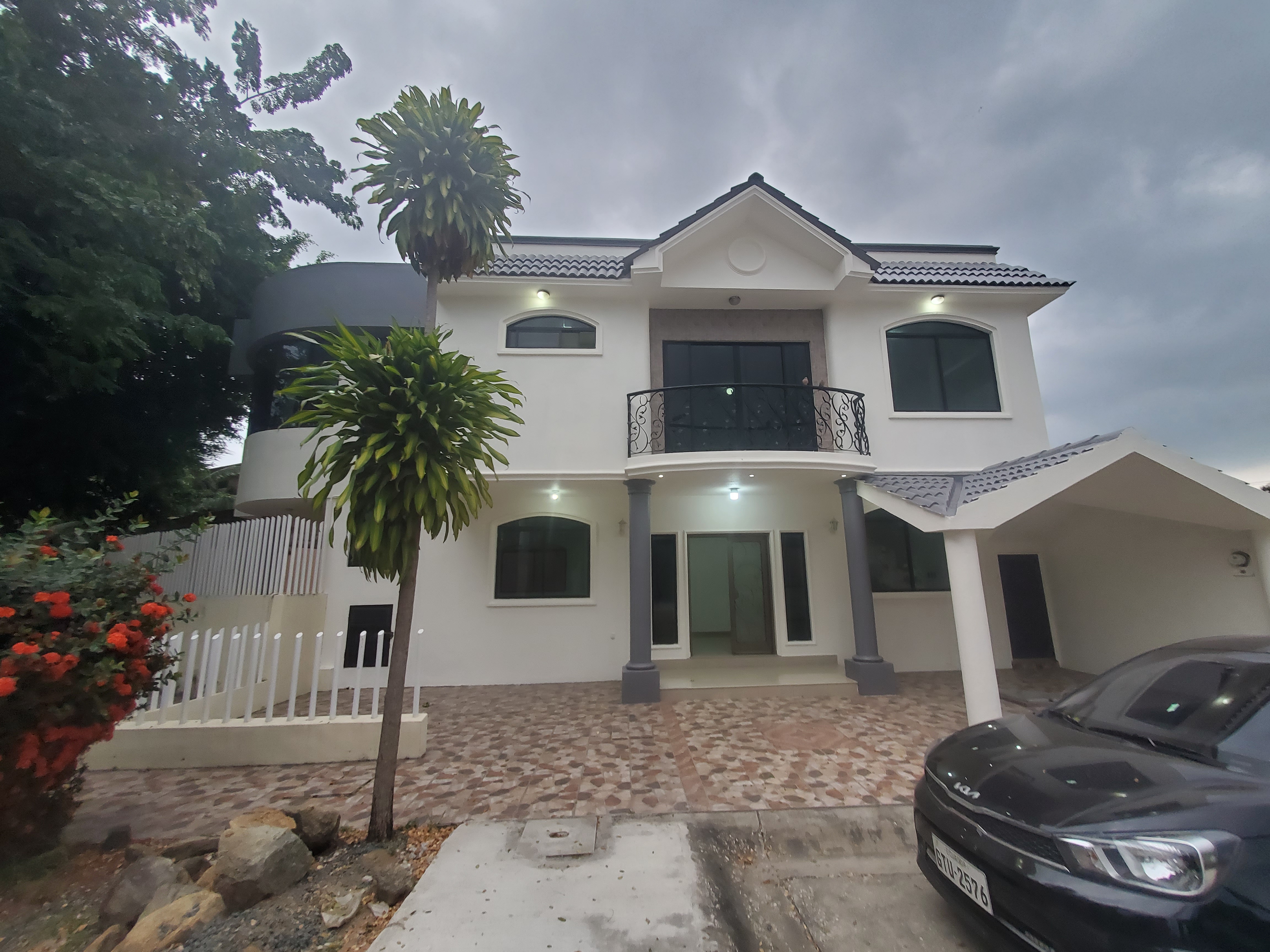 Casa en arriendo en Daule — foto 1
