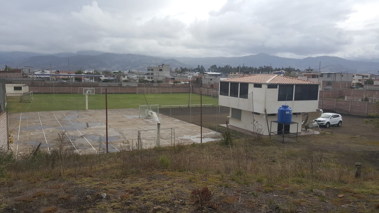 Terreno en venta en Riobamba — foto 1